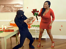 Layton Benton caught the robber Ricky Spanish - Layton Benton