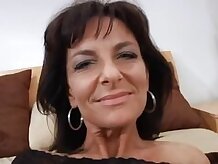 Smoking hot mature in action