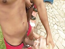 TANTO mis ABUELITAS GOT GANGBANGED - escena 2