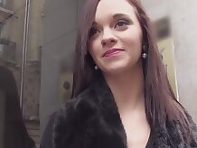 Mofos - modelo francés en bragas rosa