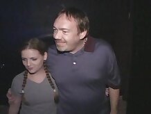 Flexible chica culo follar orgia en cine XXX