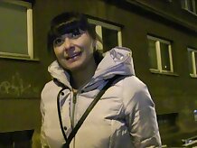 PublicAgent Checa caliente nena folla a chico en garaje